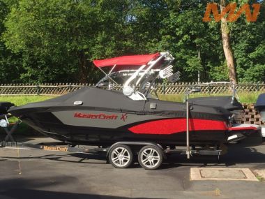 BARCA SECOND HANDS 2016 MASTERCRAFT X10 ÄHNL. X2