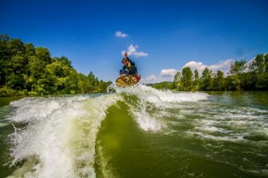 BARCA SECOND HAND 2016 MALIBU BOATS WAKESETTER VLX