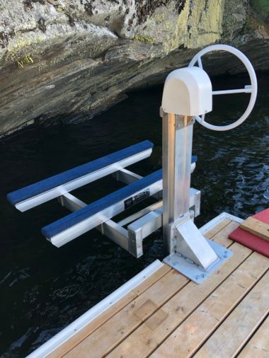 LIFT MANUAL SKIJET BASTA BOATLIFTS - PWC - ALUMINUM - 635 KG / 213 CM